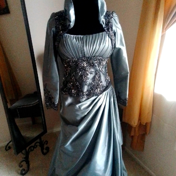 Mother of the Bride Formal Dress Size 12 - Picture 2 of 12